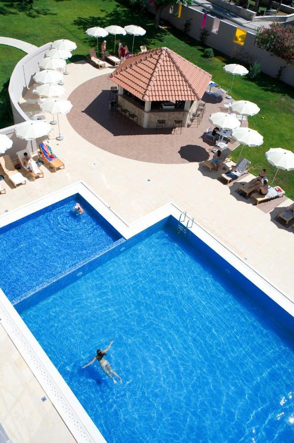 Hotel Tara Becici Будва Экстерьер фото