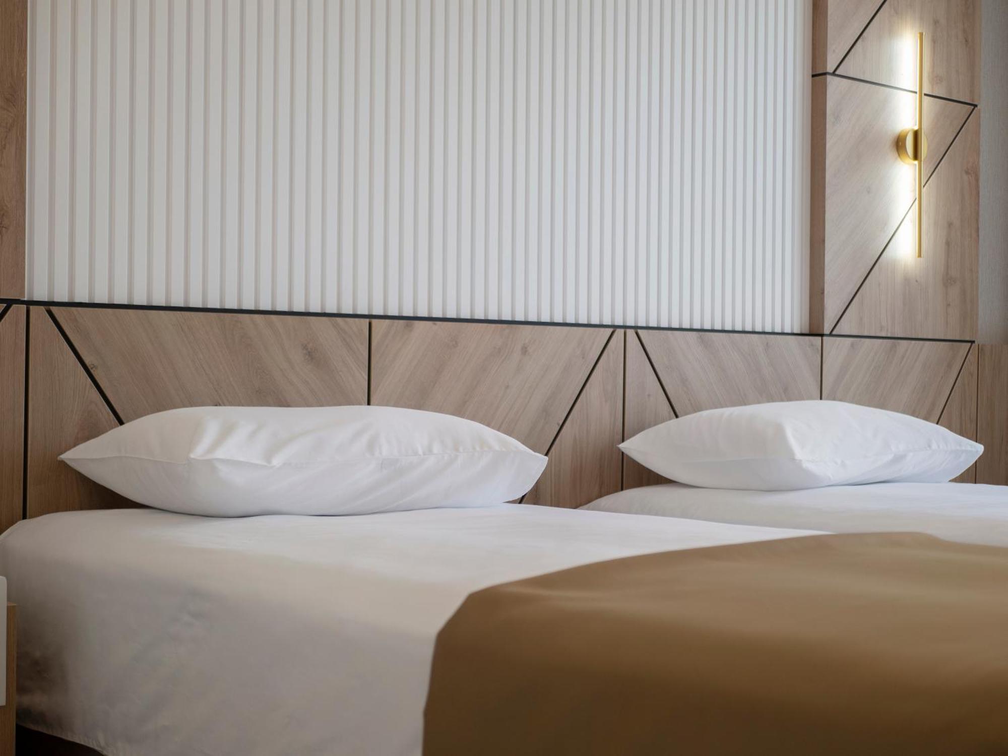 Hotel Tara Becici Будва Экстерьер фото